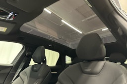 sininen Polestar 3 2025 kuva 24.