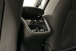 sininen Polestar 3 2025 kuva 26.