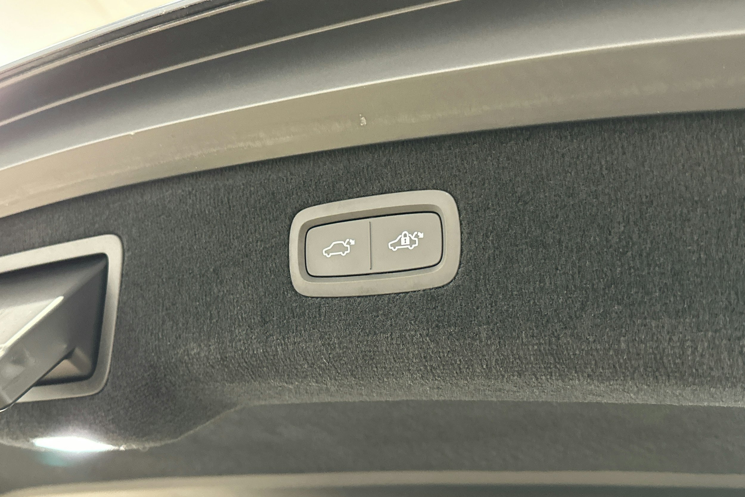sininen Polestar 3 2025 kuva 28.