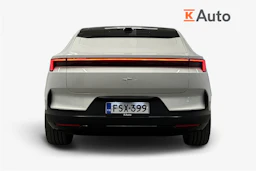 valkoinen Polestar 4 2024 kuva 4.