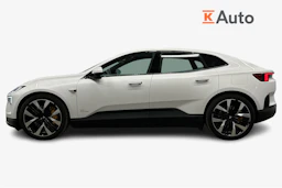 valkoinen Polestar 4 2024 kuva 7.