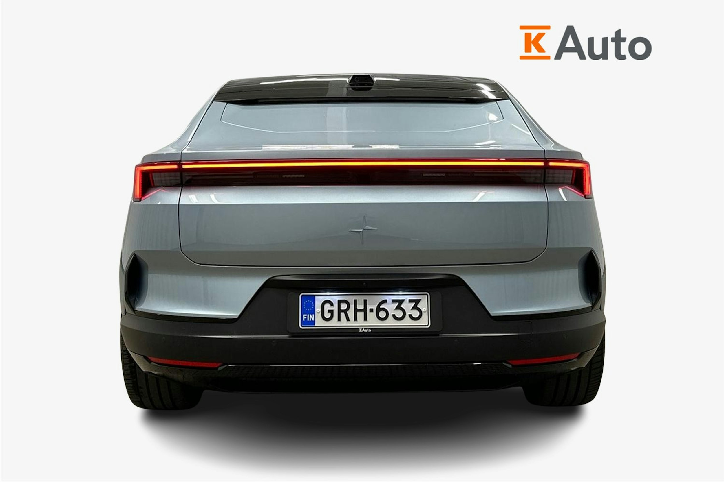 sininen Polestar 4 2024 kuva 3.