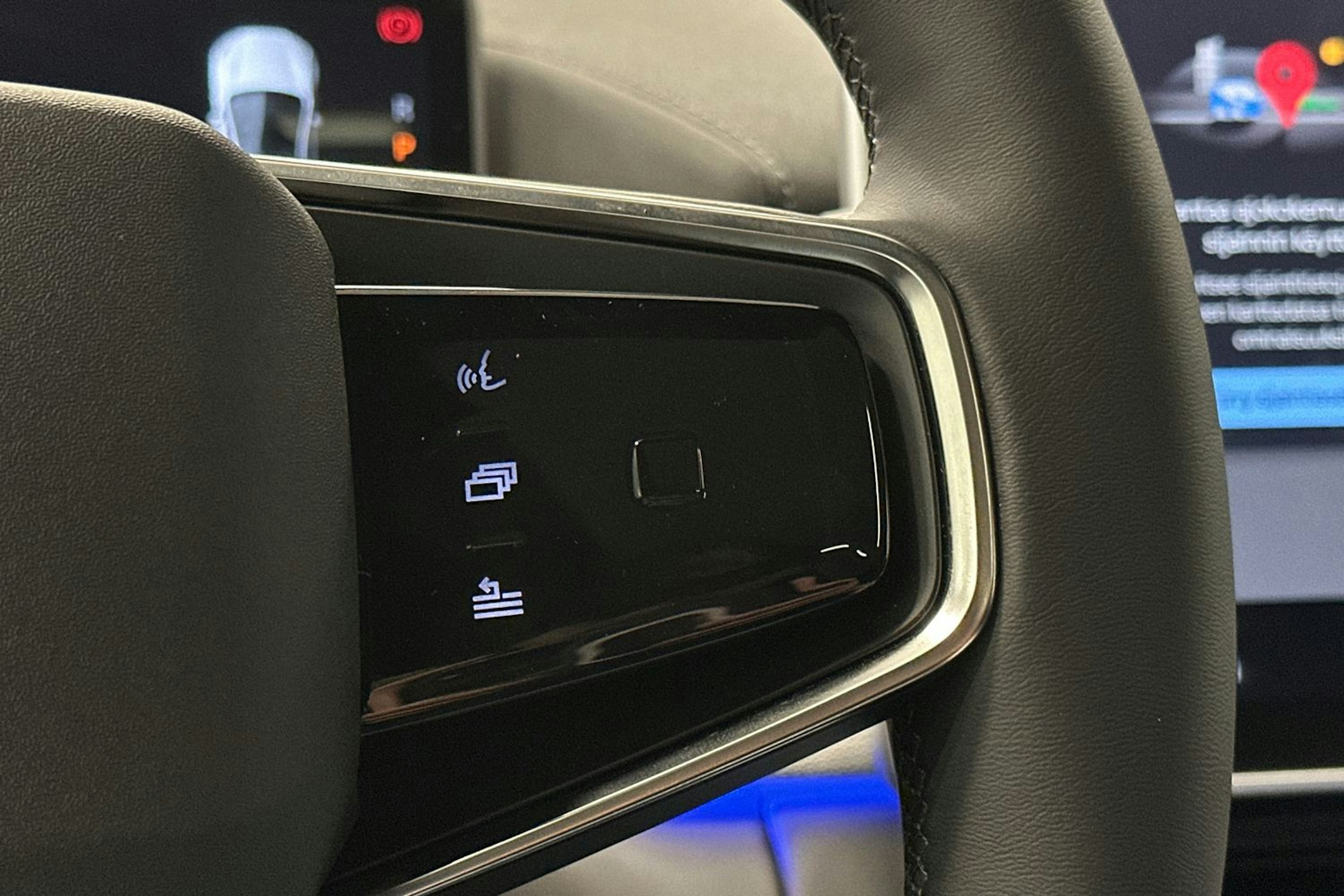 sininen Polestar 4 2024 kuva 23.