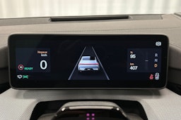 sininen Polestar 4 2024 kuva 24.