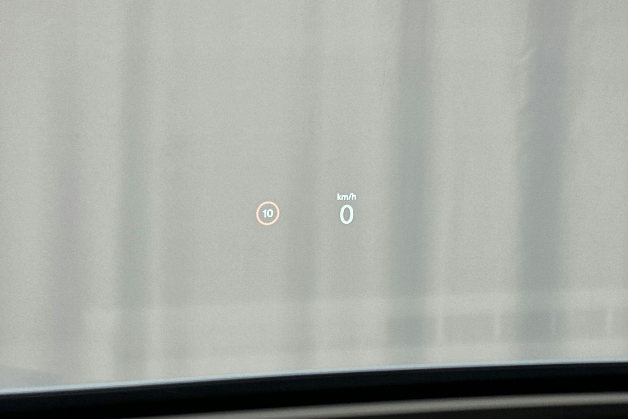 sininen Polestar 4 2024 kuva 25.