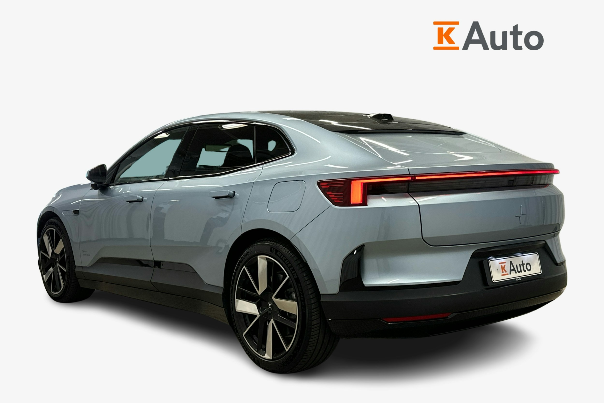 sininen Polestar 4 2025 kuva 2.