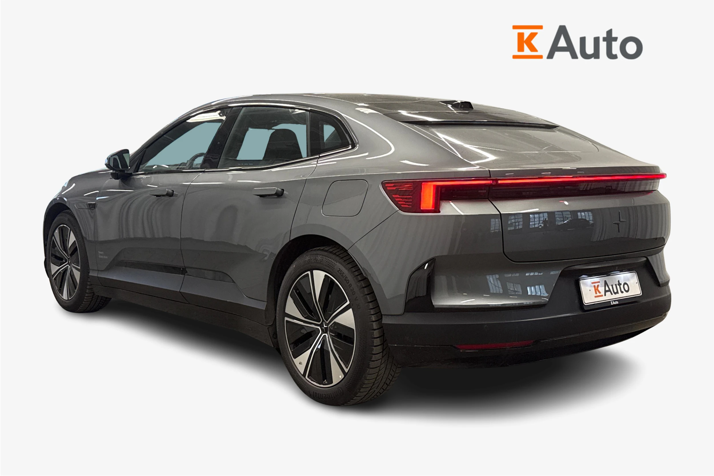 harmaa Polestar 4 2025 kuva 2.