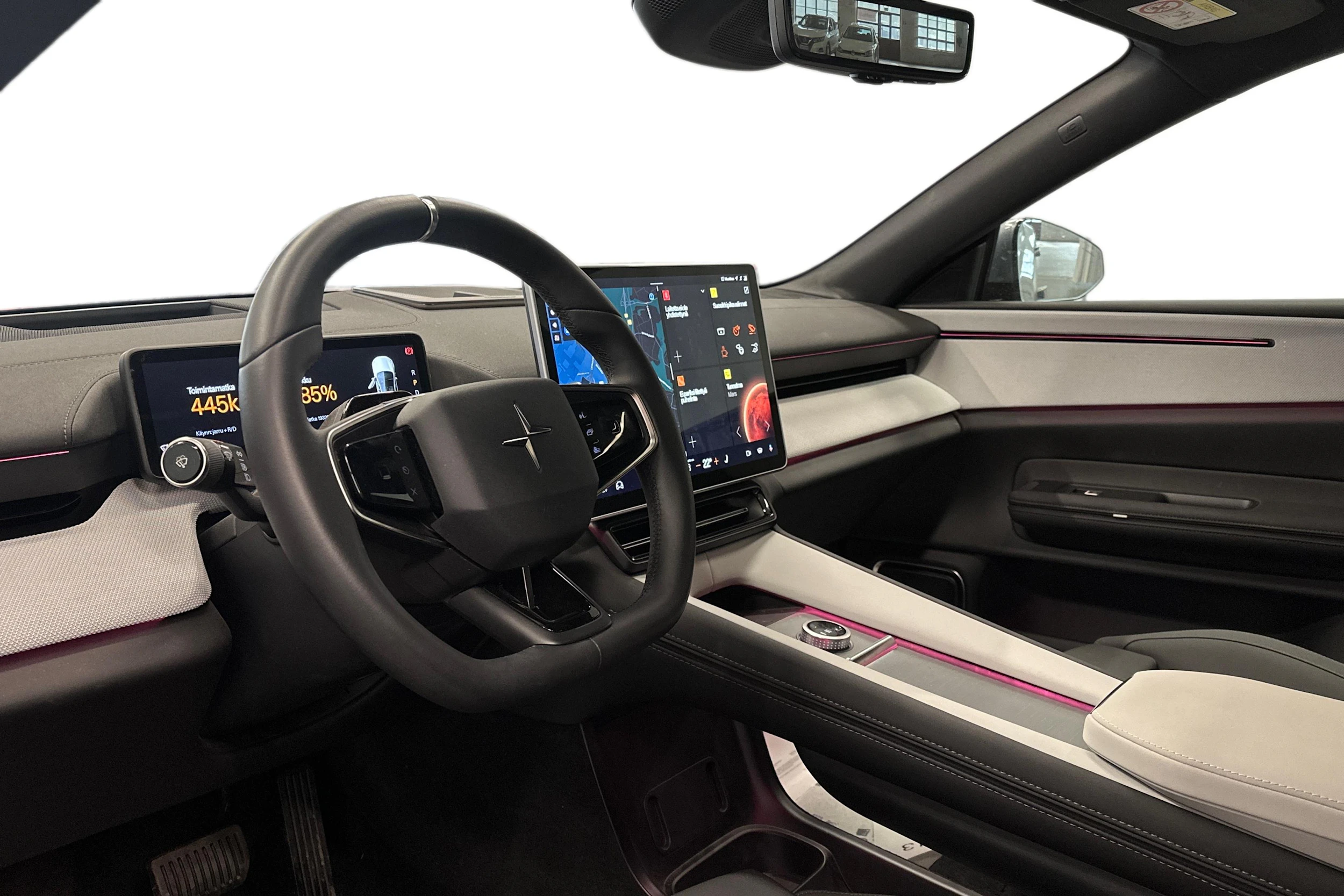 harmaa Polestar 4 2025 kuva 3.