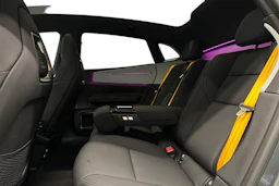 harmaa Polestar 4 2025 kuva 11.