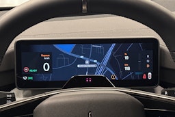 musta Polestar 4 2025 kuva 15.