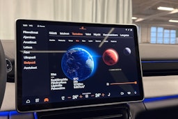 musta Polestar 4 2025 kuva 25.