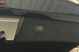 musta Polestar 4 2025 kuva 33.