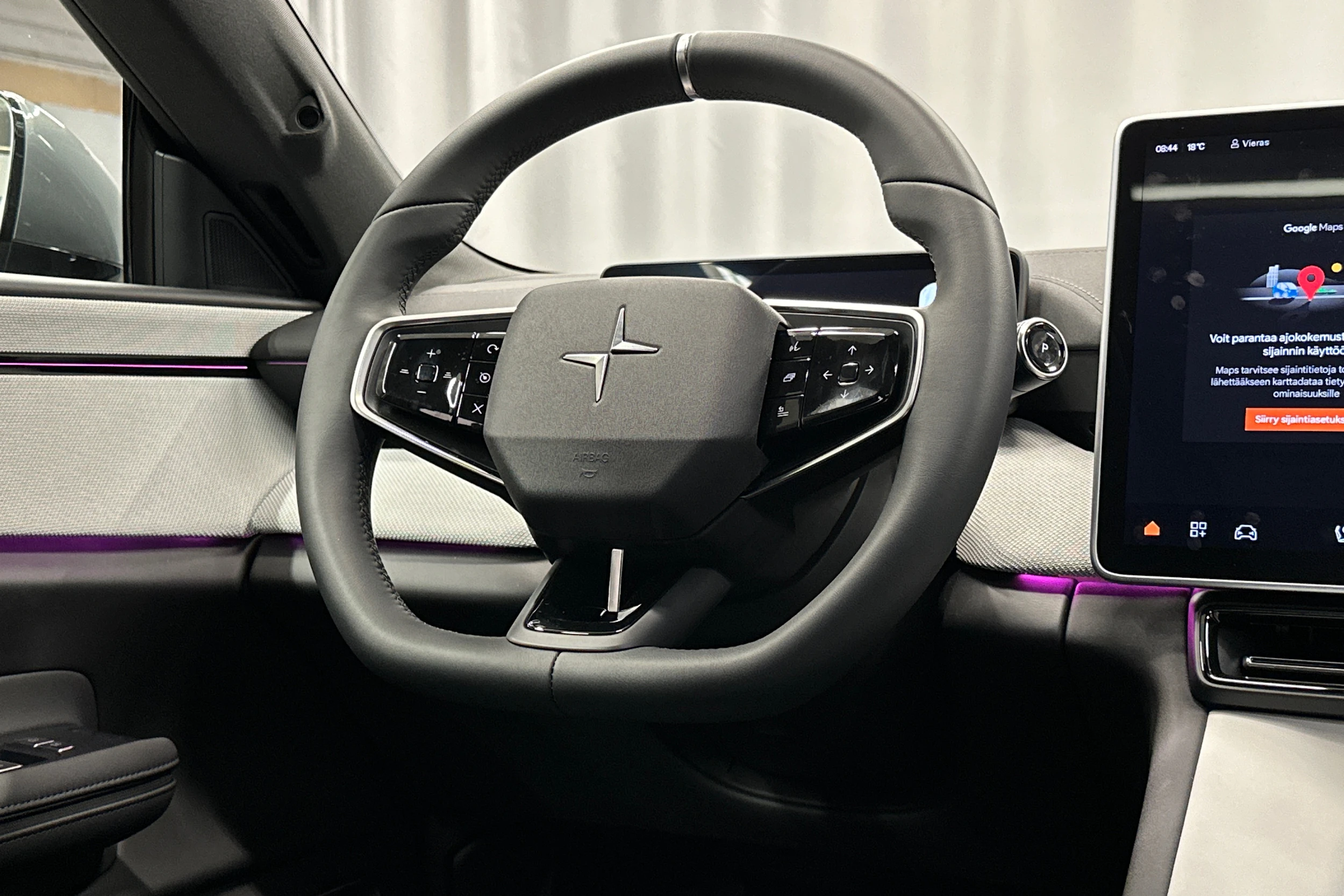 harmaa Polestar 4 2026 kuva 20.