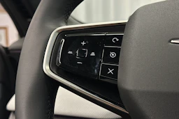 harmaa Polestar 4 2026 kuva 21.