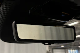 harmaa Polestar 4 2026 kuva 35.