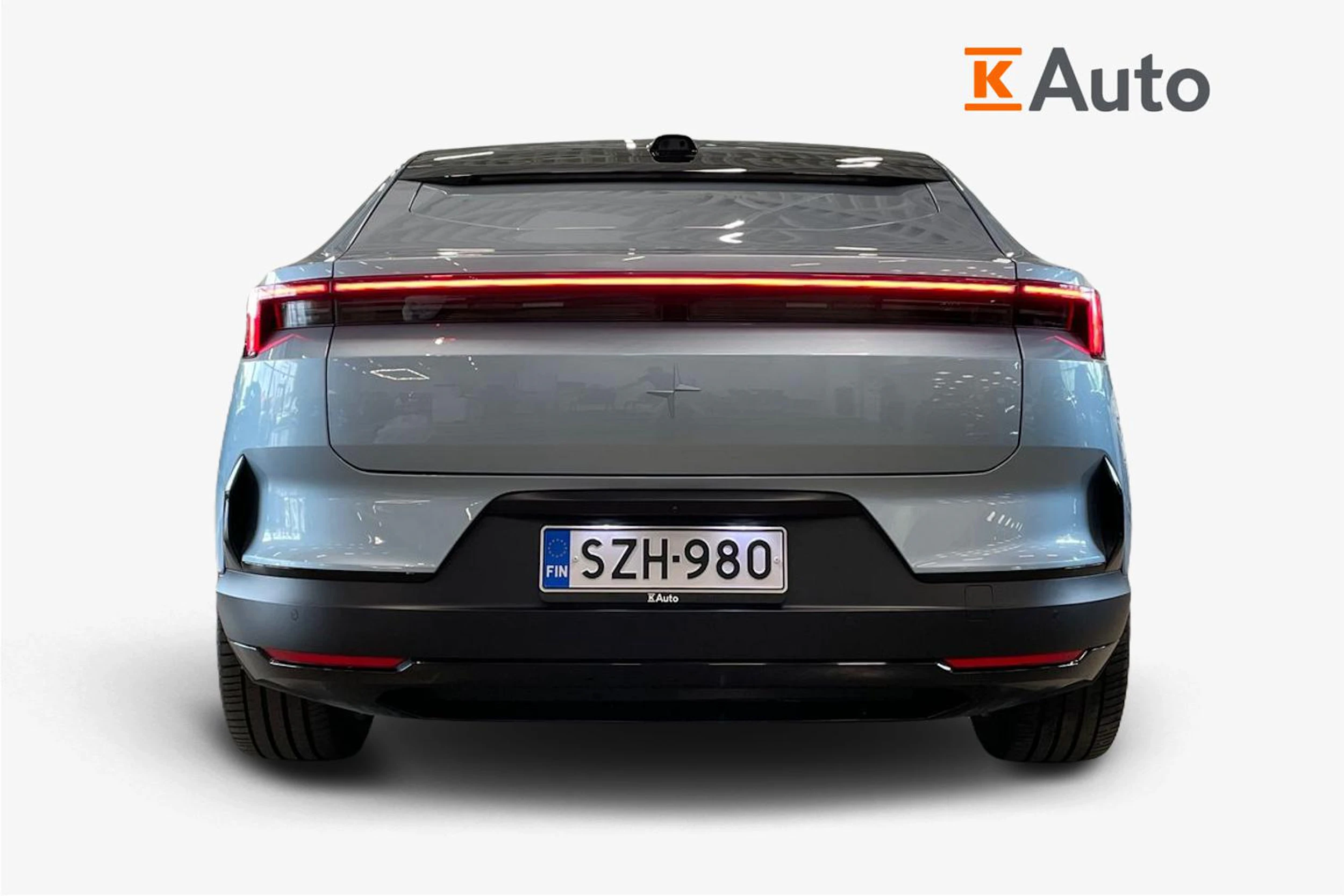 sininen Polestar 4 2025 kuva 4.