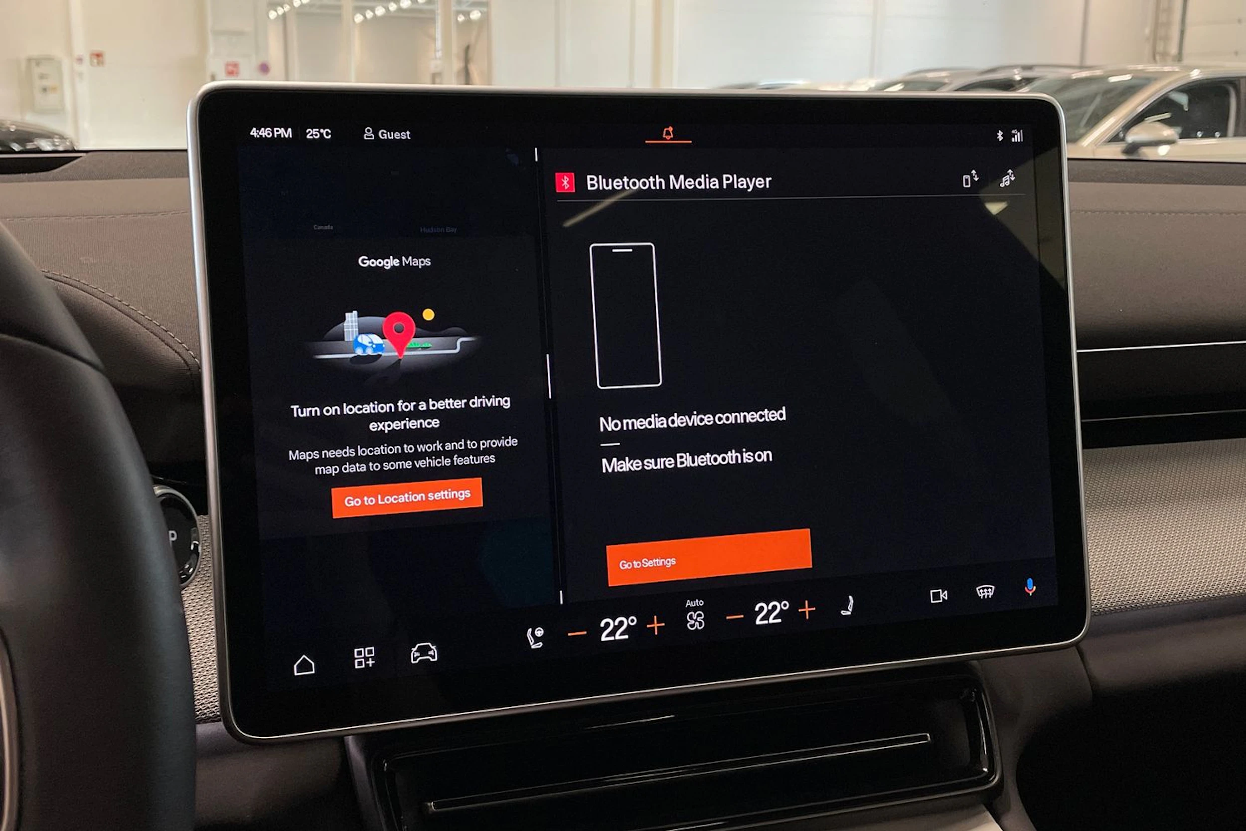 sininen Polestar 4 2025 kuva 25.