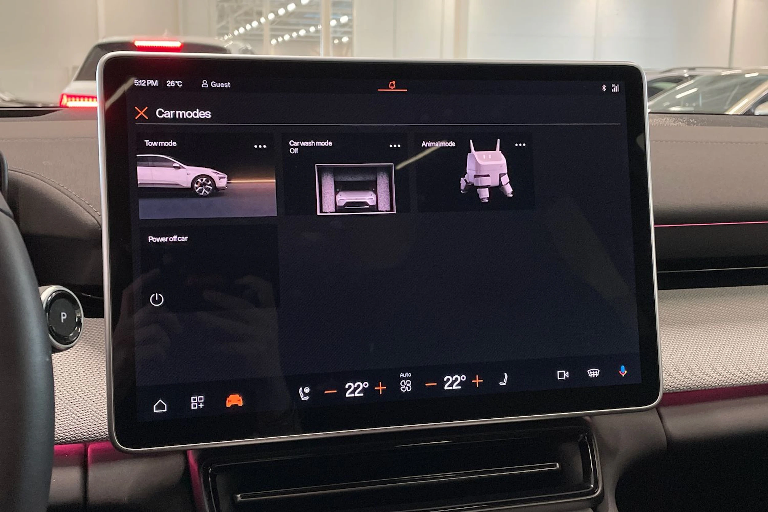 sininen Polestar 4 2025 kuva 33.