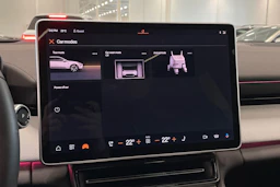 sininen Polestar 4 2025 kuva 33.