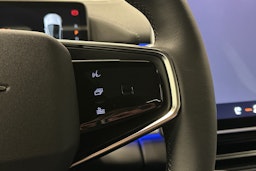 harmaa Polestar 4 2025 kuva 23.