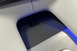 harmaa Polestar 4 2025 kuva 35.