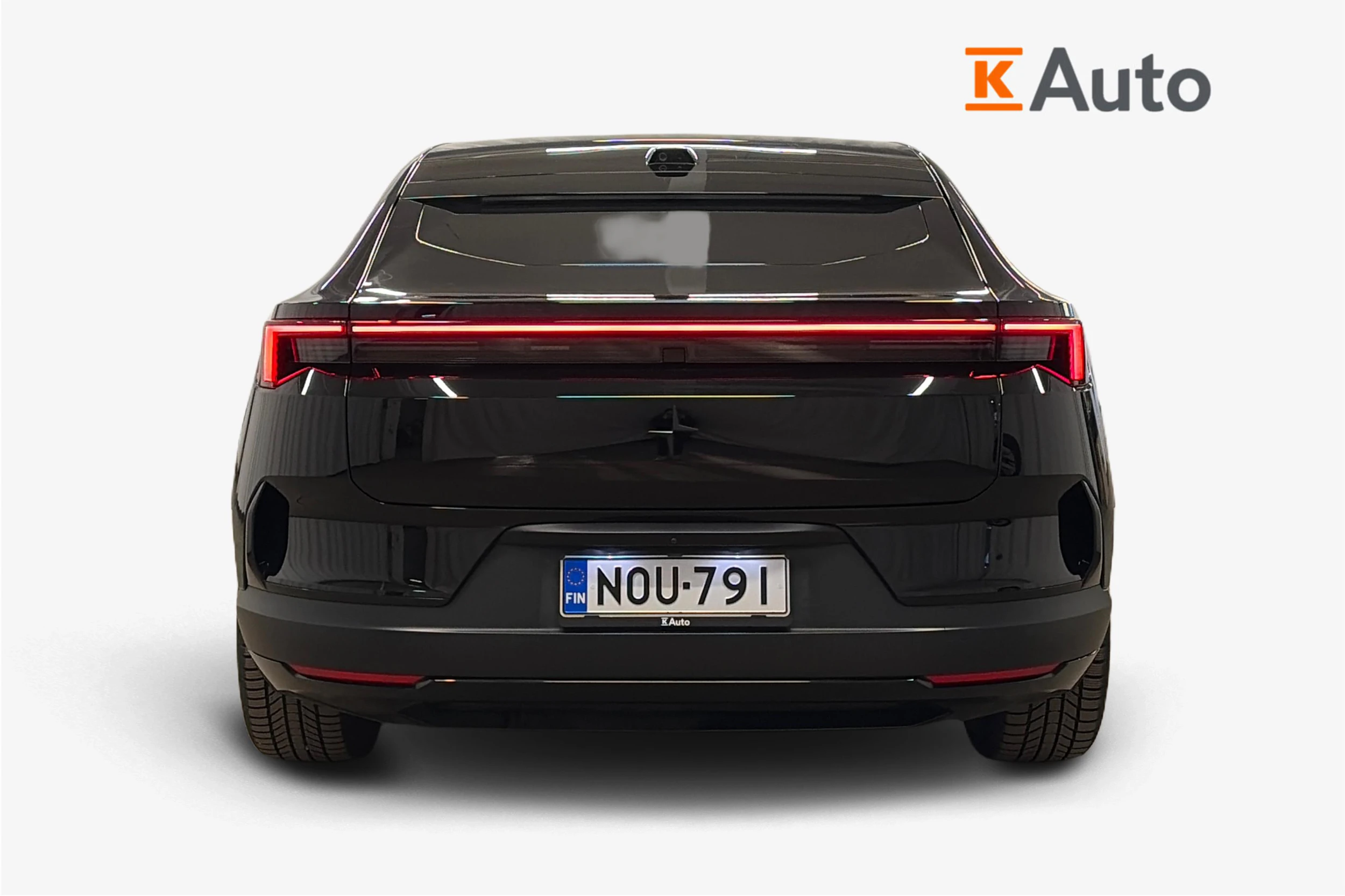 musta Polestar 4 2026 kuva 3.