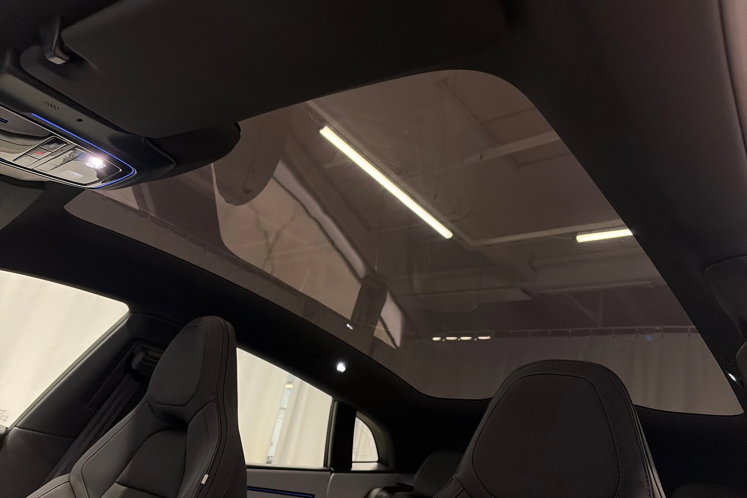 musta Polestar 4 2026 kuva 37.