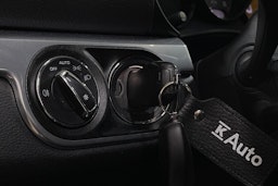 Musta Porsche 718 2017 kuva 17.