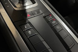 Musta Porsche 718 2017 kuva 27.