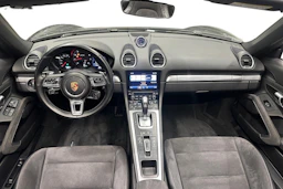harmaa Porsche 718 2019 kuva 7.