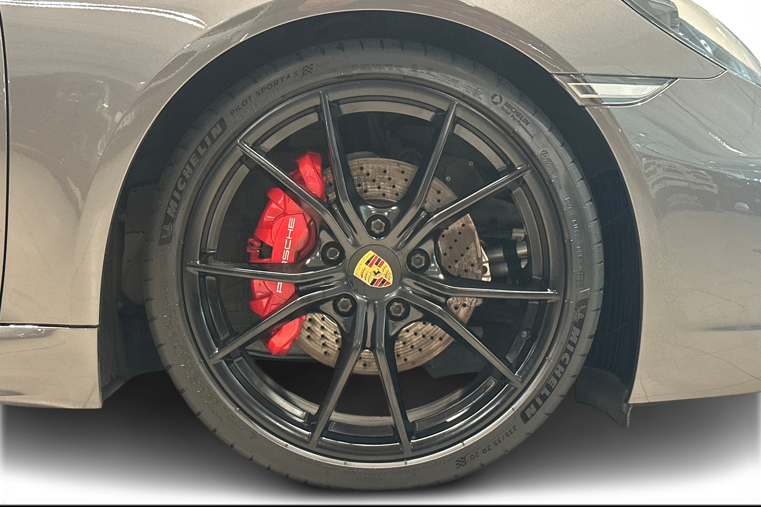 harmaa Porsche 718 2019 kuva 8.