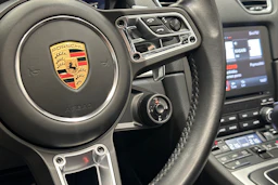 harmaa Porsche 718 2019 kuva 10.