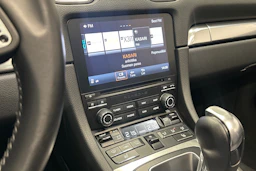 harmaa Porsche 718 2019 kuva 12.