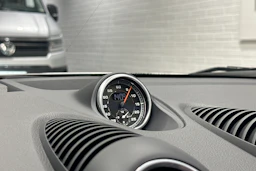 harmaa Porsche 718 2019 kuva 14.