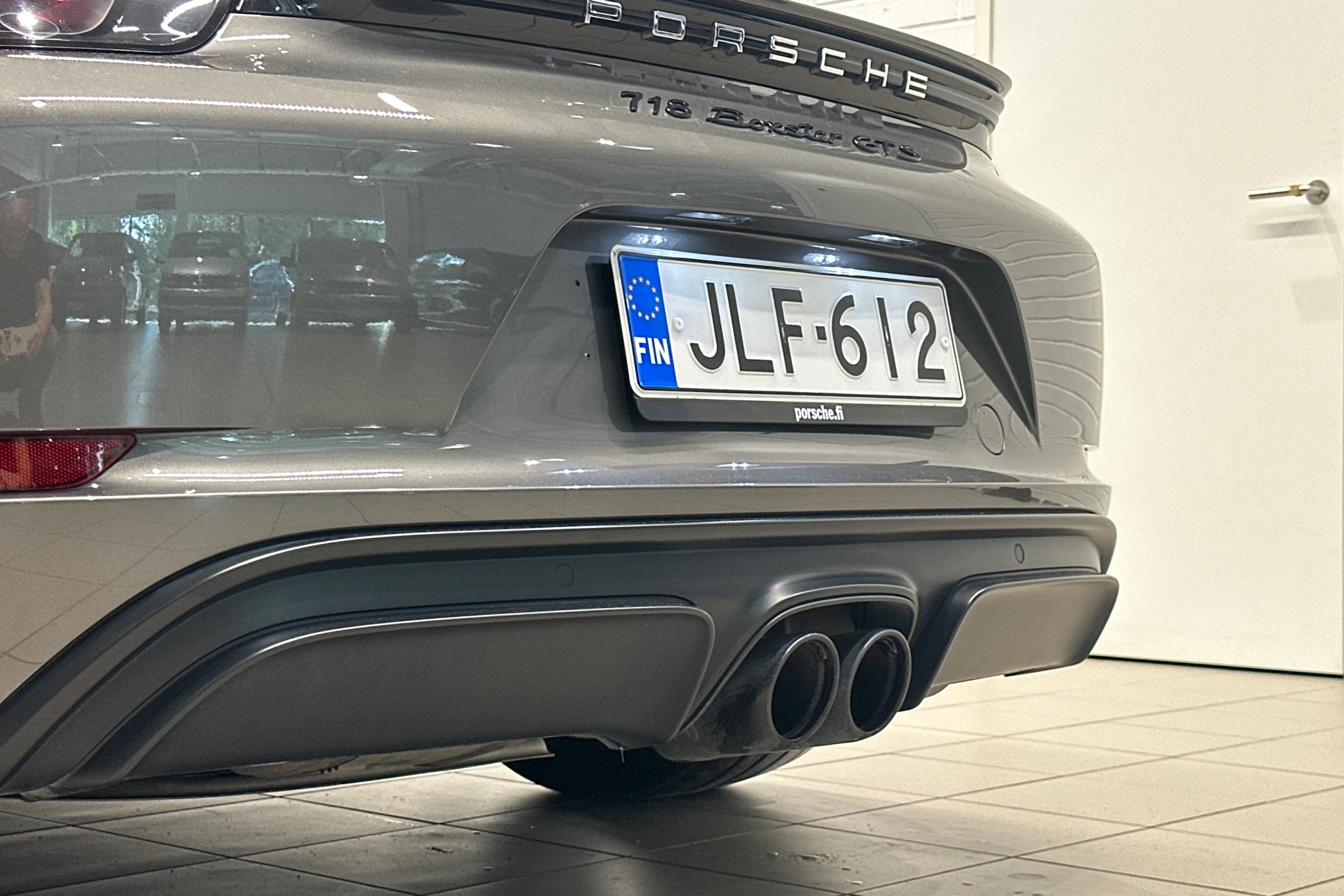 harmaa Porsche 718 2019 kuva 20.