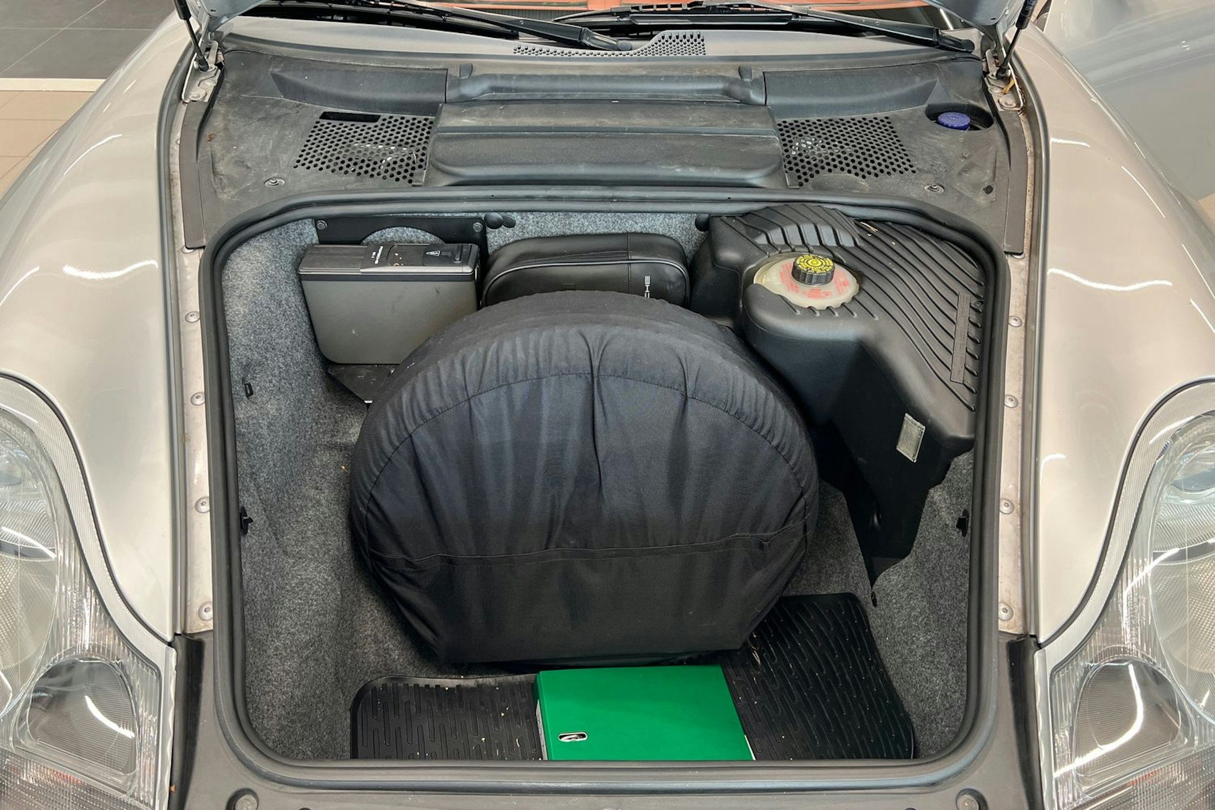 Hopea Porsche 911 1999 kuva 17.