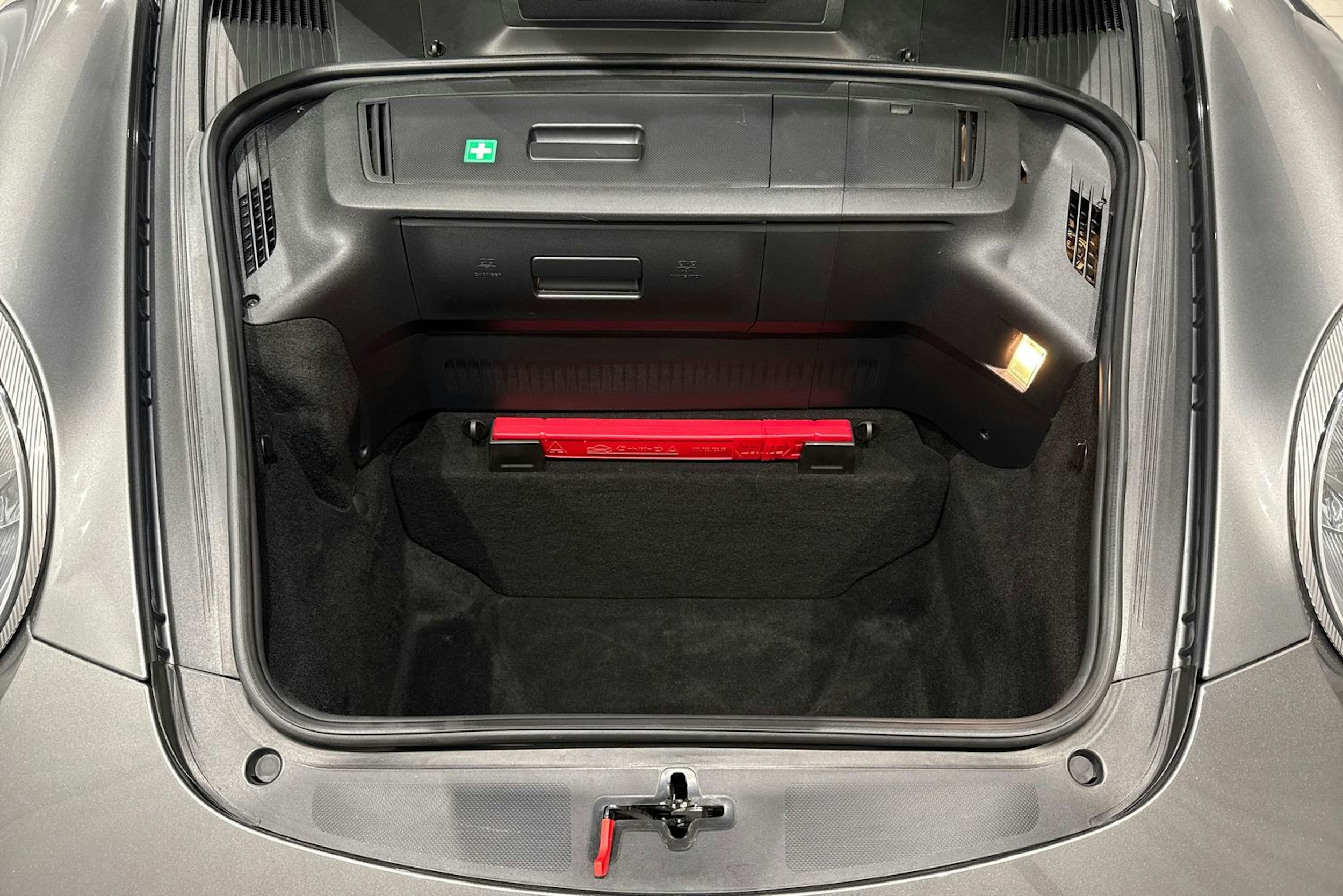 harmaa Porsche 911 2007 kuva 14.