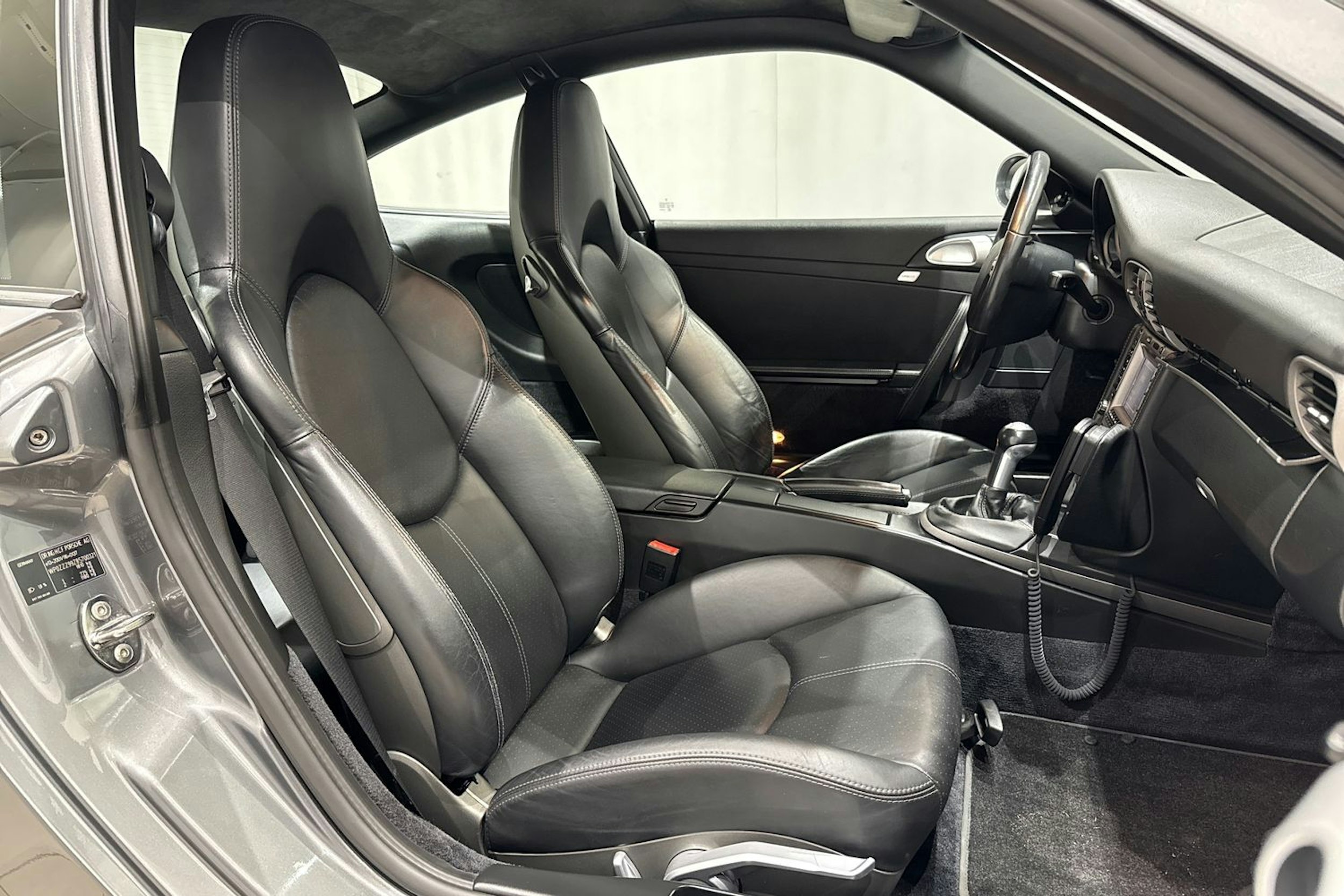 harmaa Porsche 911 2007 kuva 18.