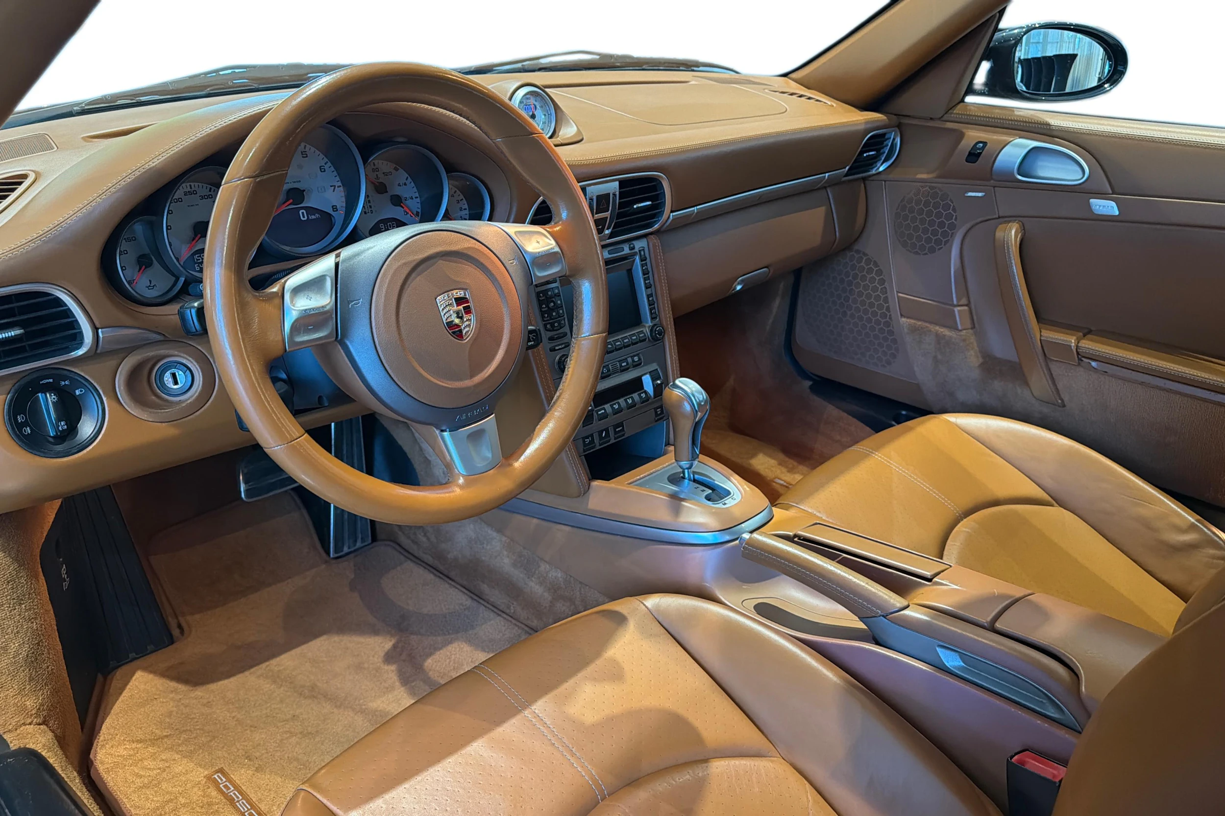Harmaa Porsche 911 2007 kuva 6.