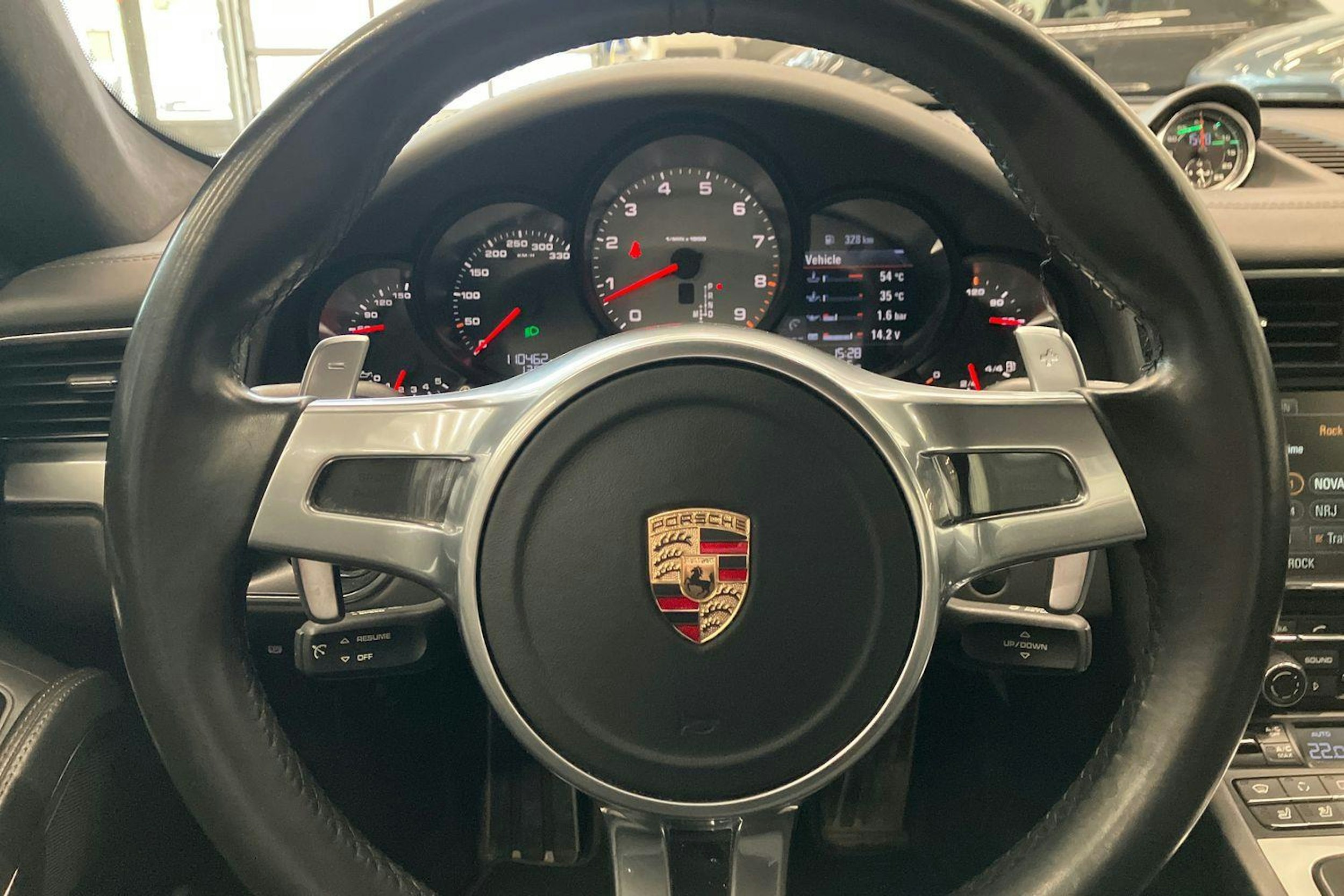 sininen Porsche 911 2012 kuva 10.