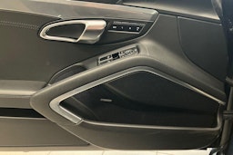 sininen Porsche 911 2012 kuva 13.