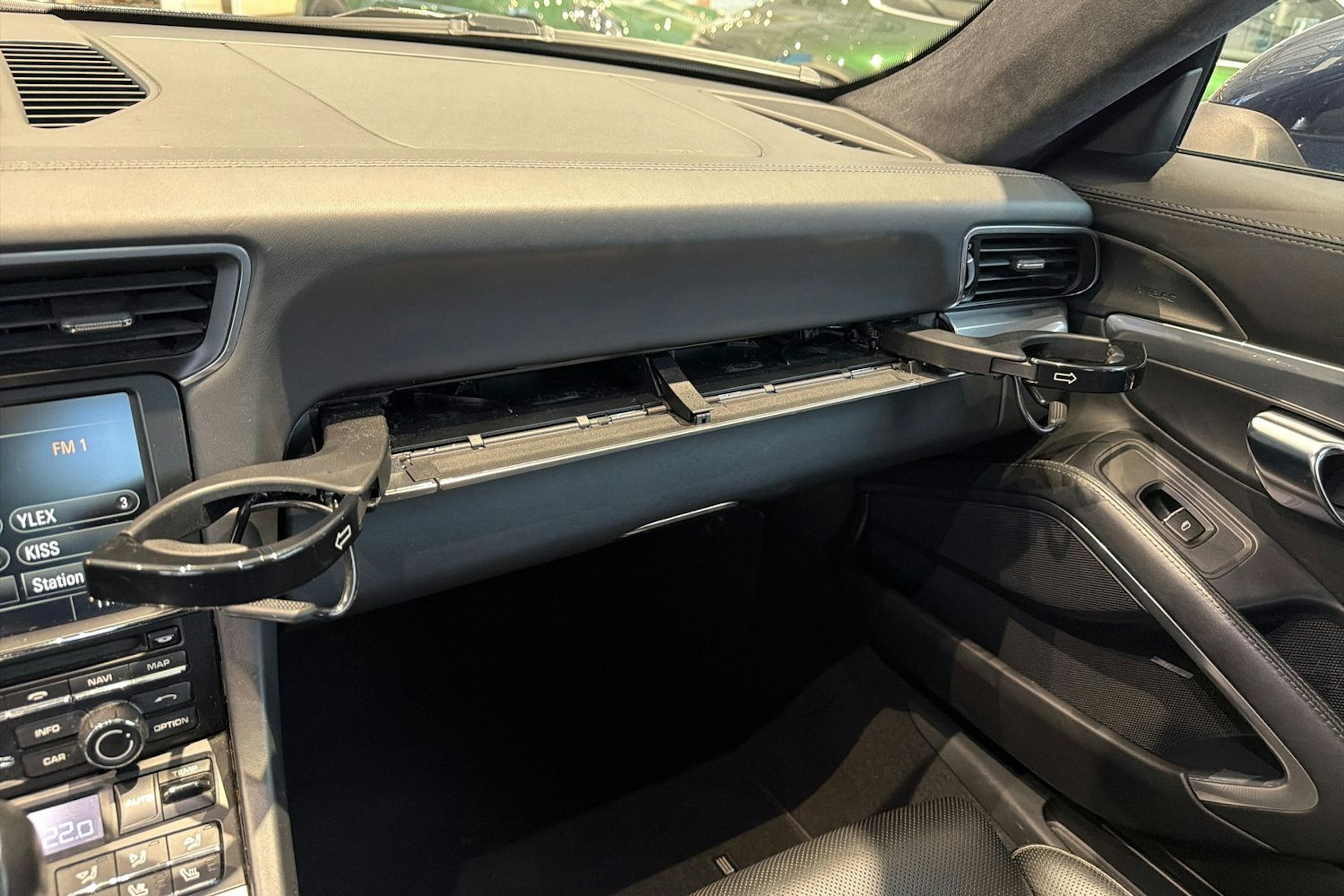 sininen Porsche 911 2012 kuva 19.