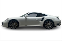 valkoinen Porsche 911 2013 kuva 5.