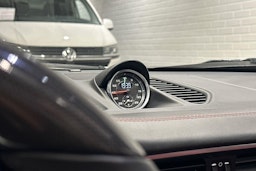 valkoinen Porsche 911 2013 kuva 13.