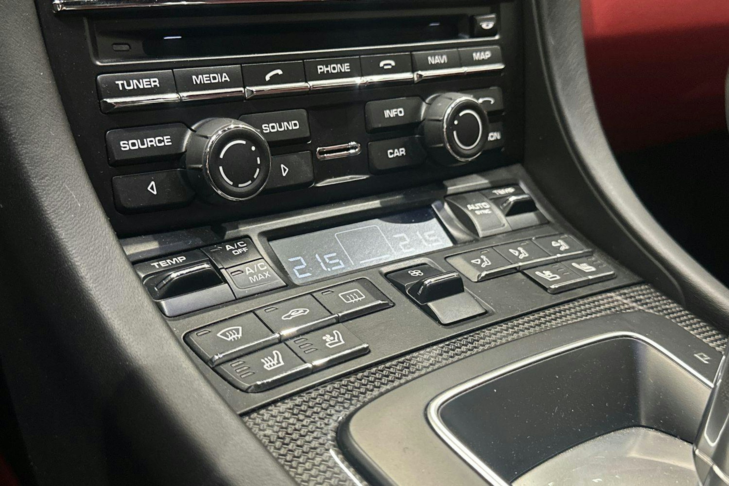 valkoinen Porsche 911 2013 kuva 15.