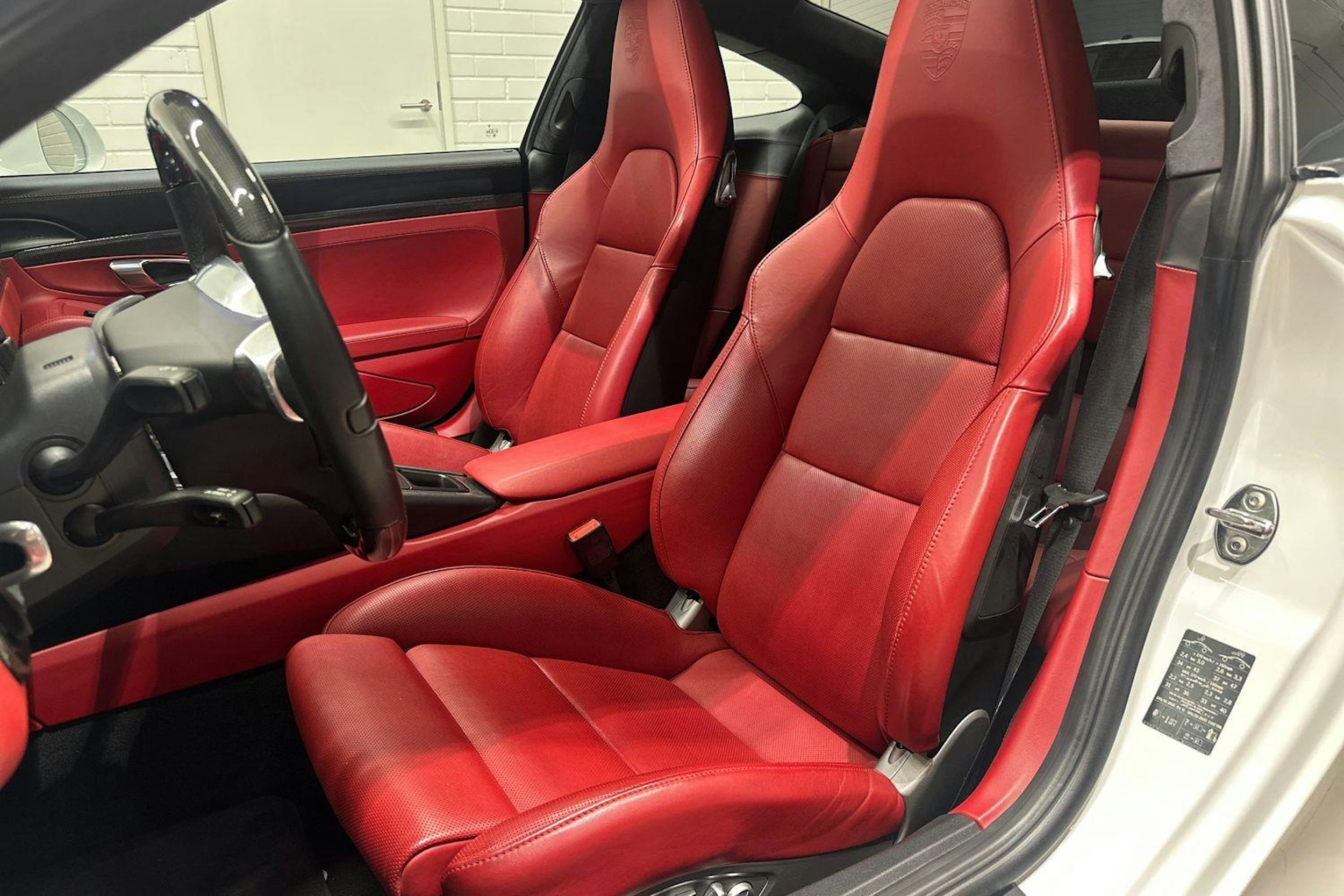 valkoinen Porsche 911 2013 kuva 21.