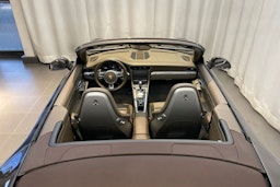 ruskea (beige) Porsche 911 2013 kuva 16.