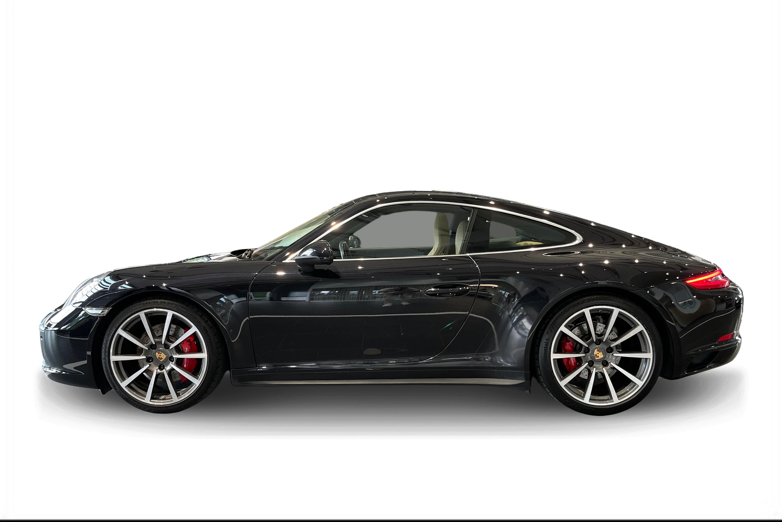 musta Porsche 911 2017 kuva 5.