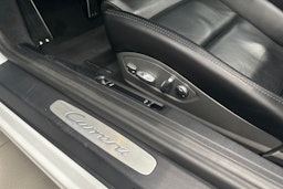 valkoinen Porsche 911 2017 kuva 11.