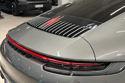 harmaa Porsche 911 2019 kuva 10.
